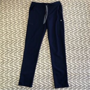 Figs technical collection yola skinny scrub pants size S/T